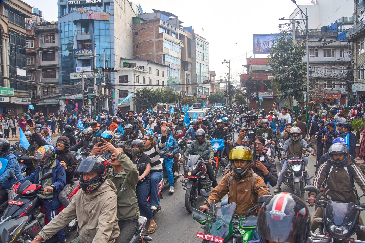 Photos of Nepali former rapper drawing crowds to his campaign for prime minister | iNFOnews.ca