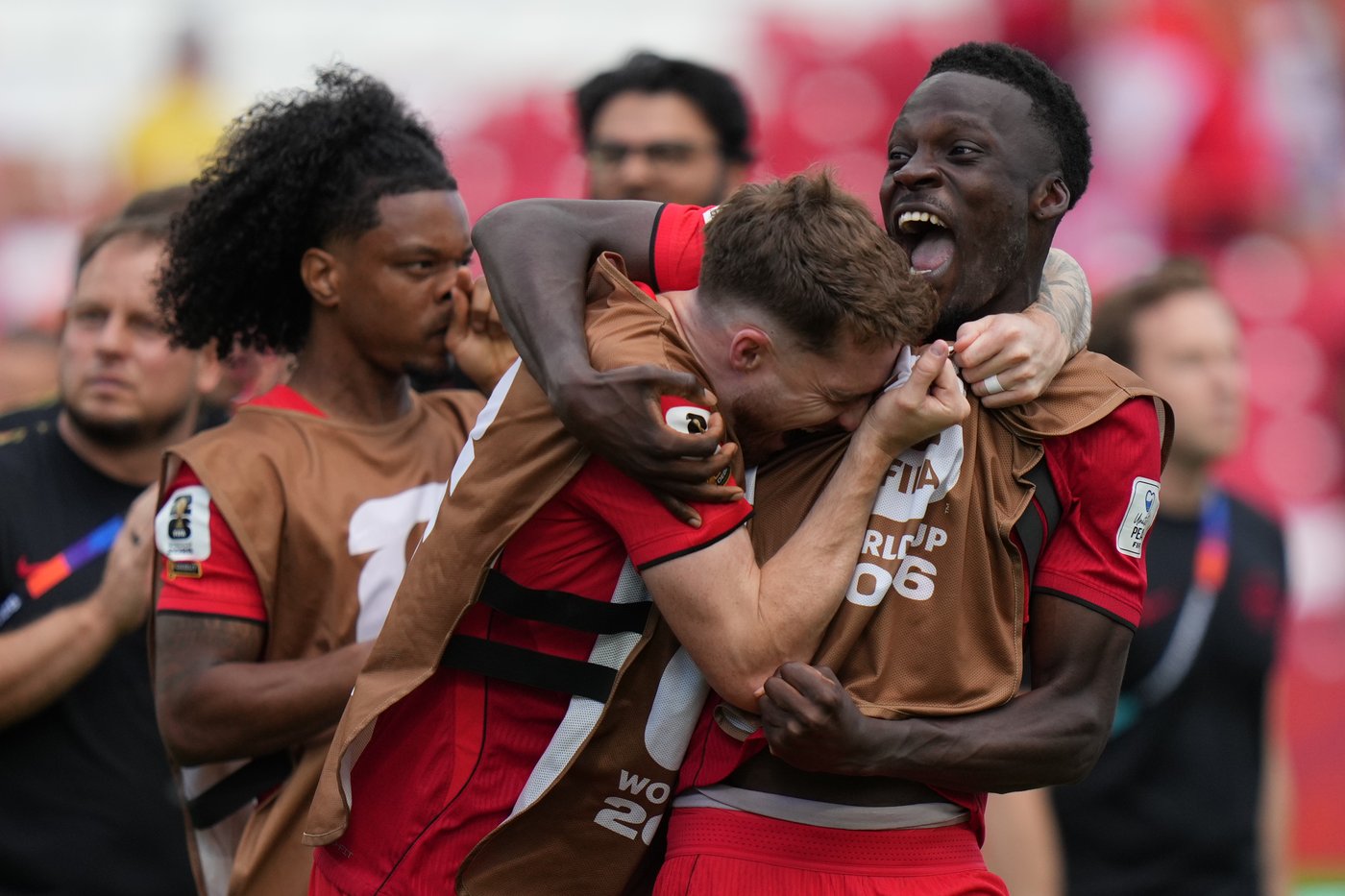 US faces Paraguay and Canada takes on Bosnia in 2026 World Cup openers for host nations, in photos | iNFOnews.ca