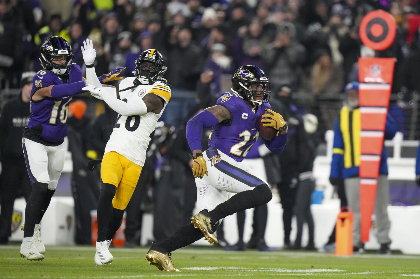 Bills brace for playoff test of stopping Ravens' Derrick Henry after getting trampled in Week 4 | iNFOnews.ca