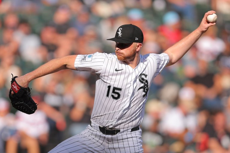 Grichuk and Doyle go deep in 3rd, power playoff-bound White Sox past Rockies 4-2 in season finale | iNFOnews.ca