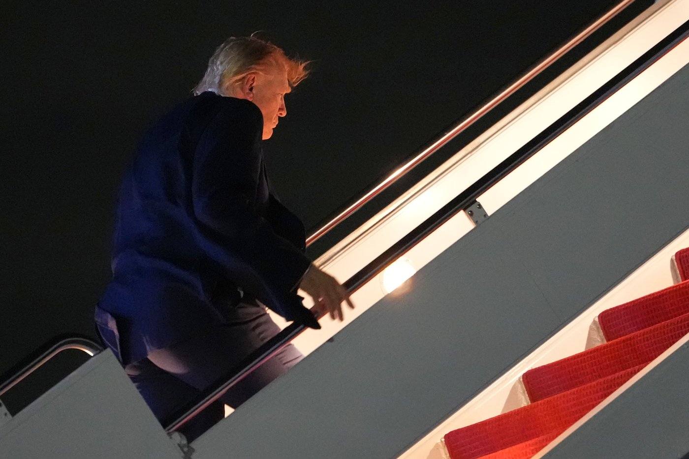 The Latest: Trump projects confidence about Iran deal as he meets global leaders for G7 summit | iNFOnews.ca