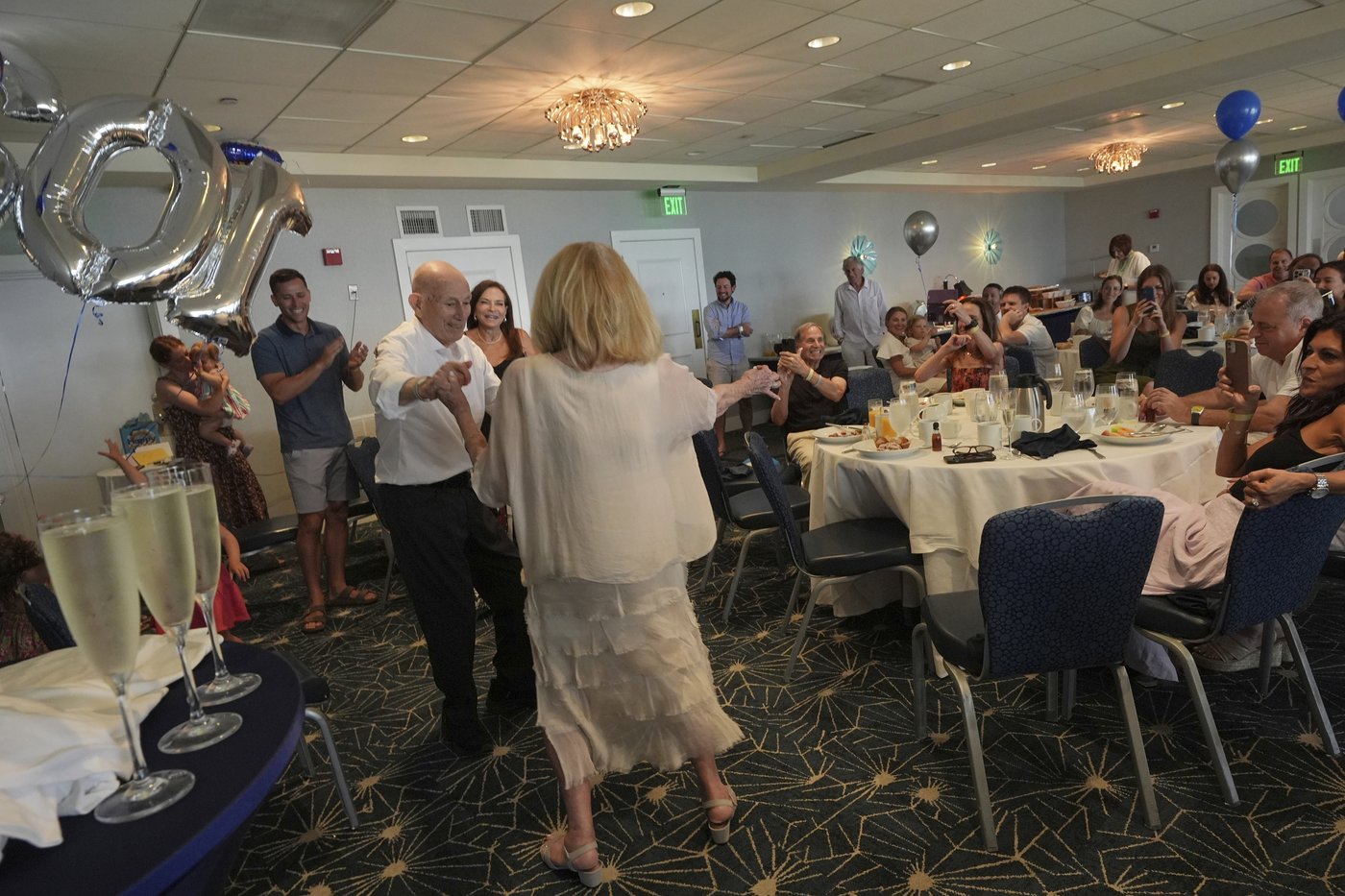 At 102, D-Day veteran looks forward to a long-delayed bar mitzvah | iNFOnews.ca