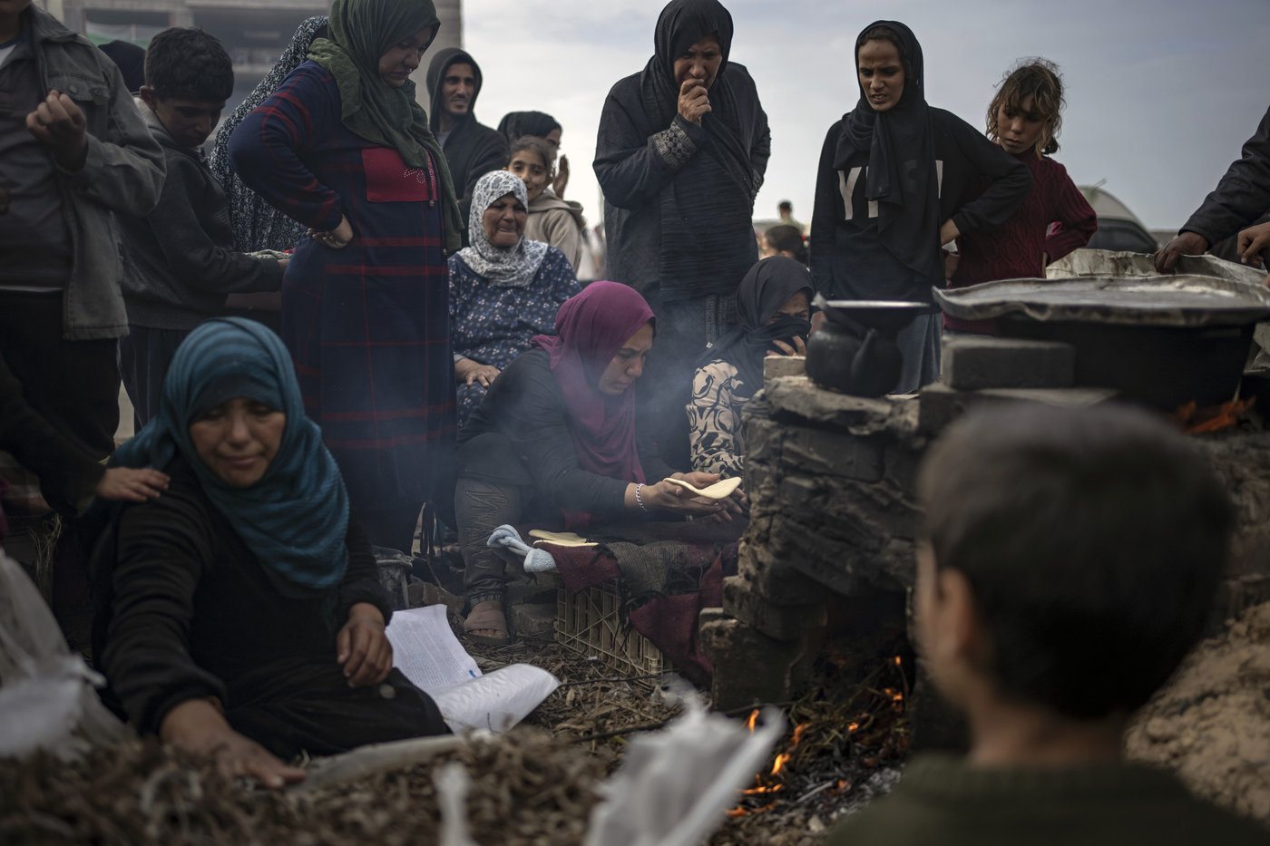 A displaced family's year of fleeing across the devastated Gaza Strip | iNFOnews.ca