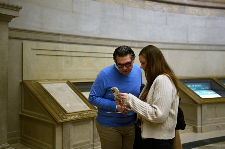 'We hold these truths': Viewing the Declaration of Independence, visitors reflect on America at 250 | iNFOnews.ca