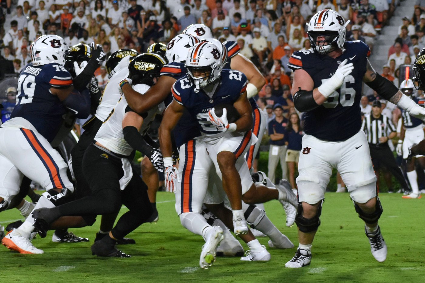 Byrum Brown shines in home opener, leading Auburn to a 43-8 victory over Southern Miss | iNFOnews.ca