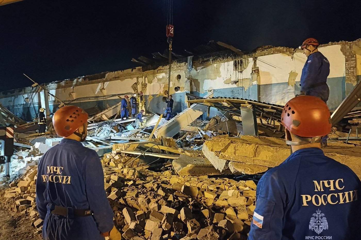 A fire at a Russian industrial plant kills 11 and injures 130 | iNFOnews.ca A fire at a Russian industrial plant kills 11 and injures 130 | iNFOnews.ca