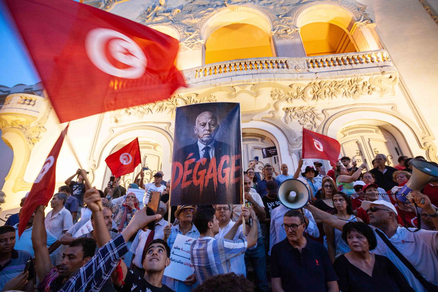 New opposition group protests in Tunisia after extreme heat-driven power and water cuts | iNFOnews.ca