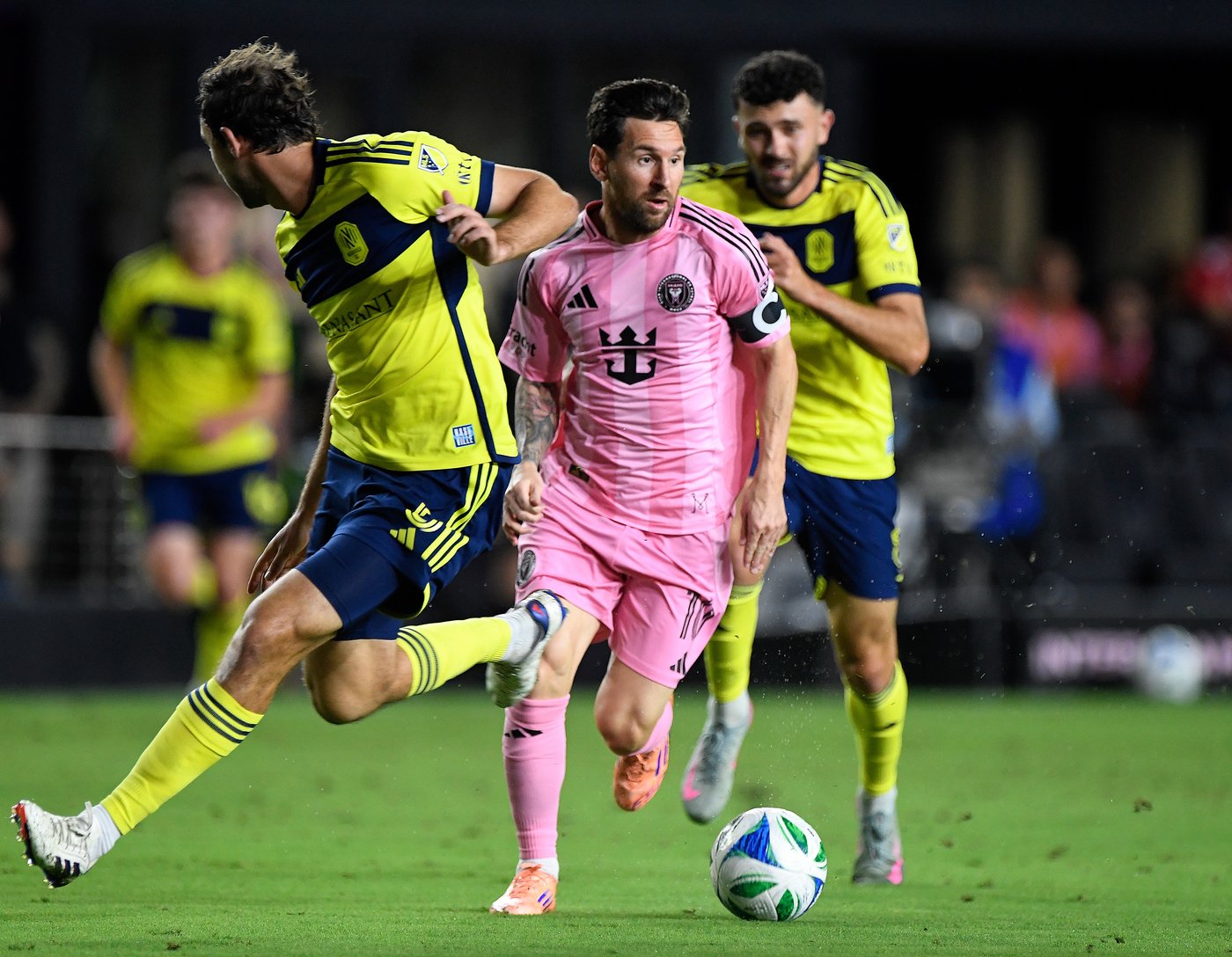 Messi leads Inter Miami to East semifinals with 2-goal, 2-assist showing in 4-0 win over Nashville | iNFOnews.ca