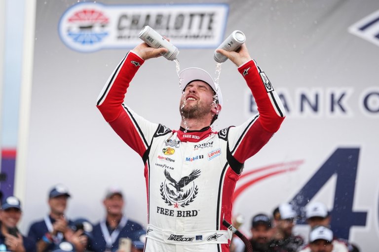 Back-to-back wins vault Chase Briscoe back into title contention, but is it too little, too late? | iNFOnews.ca
