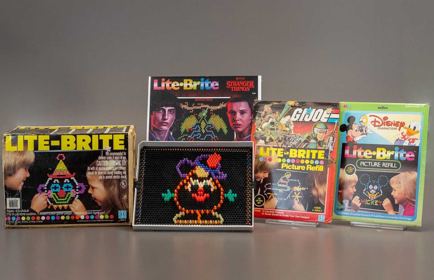 Toy inventor Burt Meyer, who dreamed up Lite-Brite and Rock ’Em Sock ’Em Robots, dies age 99 | iNFOnews.ca