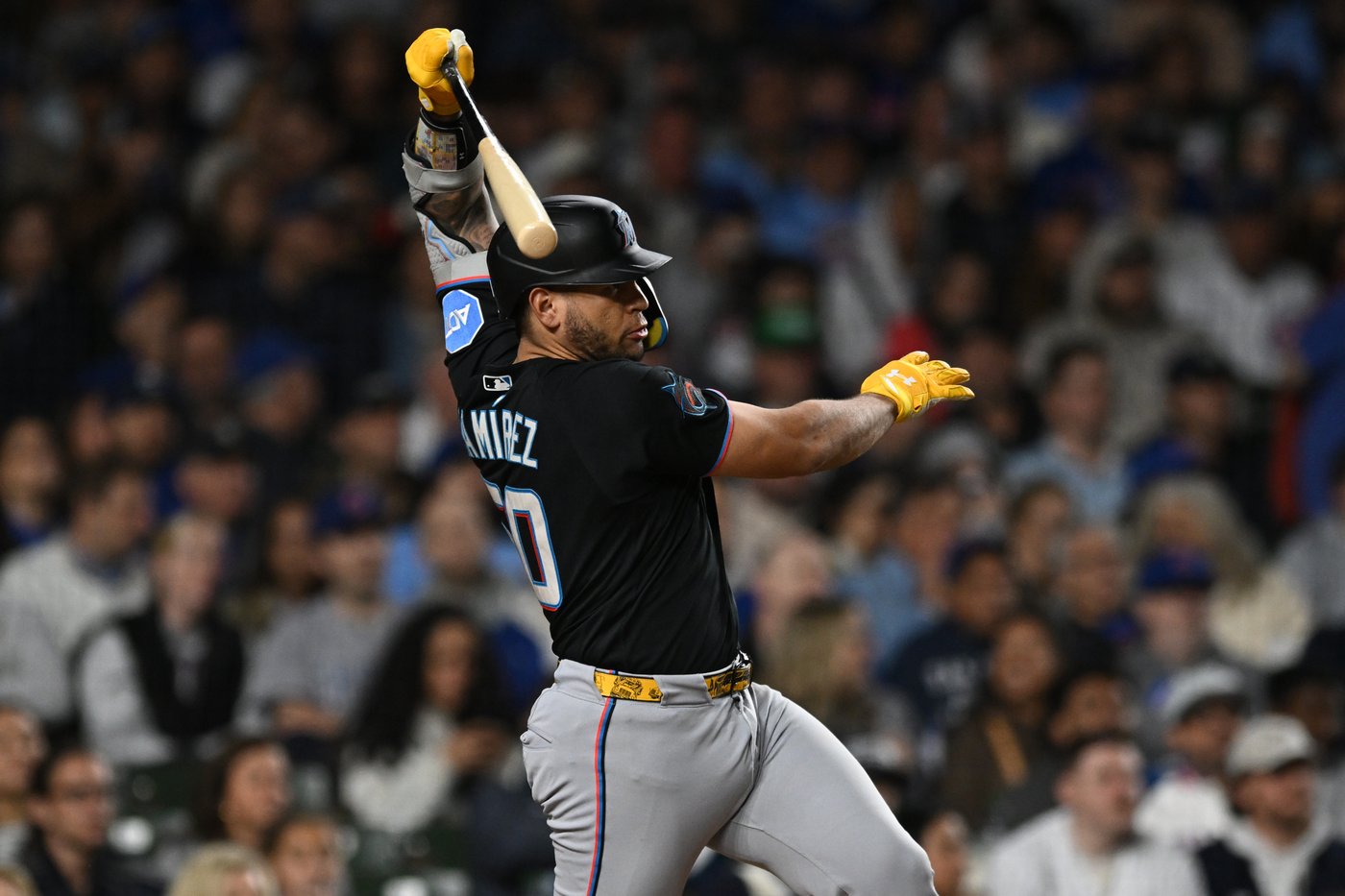 Miami Marlins stymie Chicago's push for NL wild card with 8-2 victory over the Cubs | iNFOnews.ca