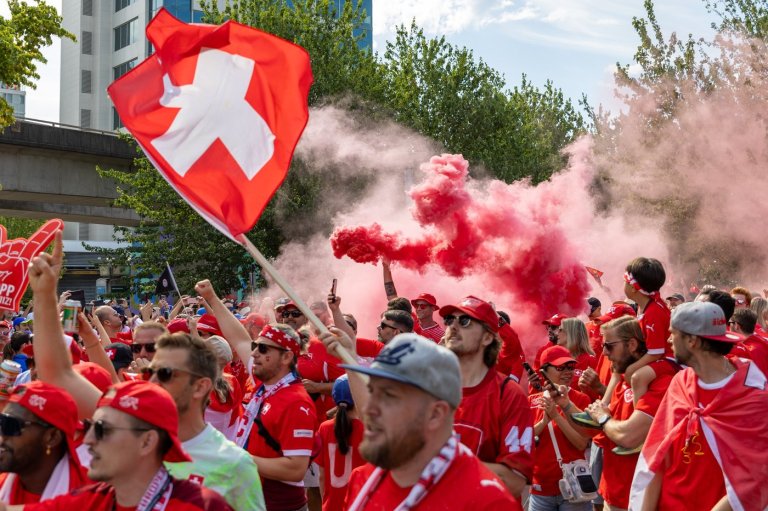 Fans of Algeria and Switzerland hope for a win in the round-of-32 match in Vancouver | iNFOnews.ca
