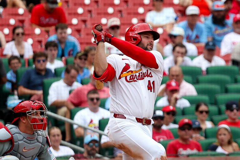 Alec Burleson drives in 3 as Cardinals beat Phillies 7-1 to win series | iNFOnews.ca