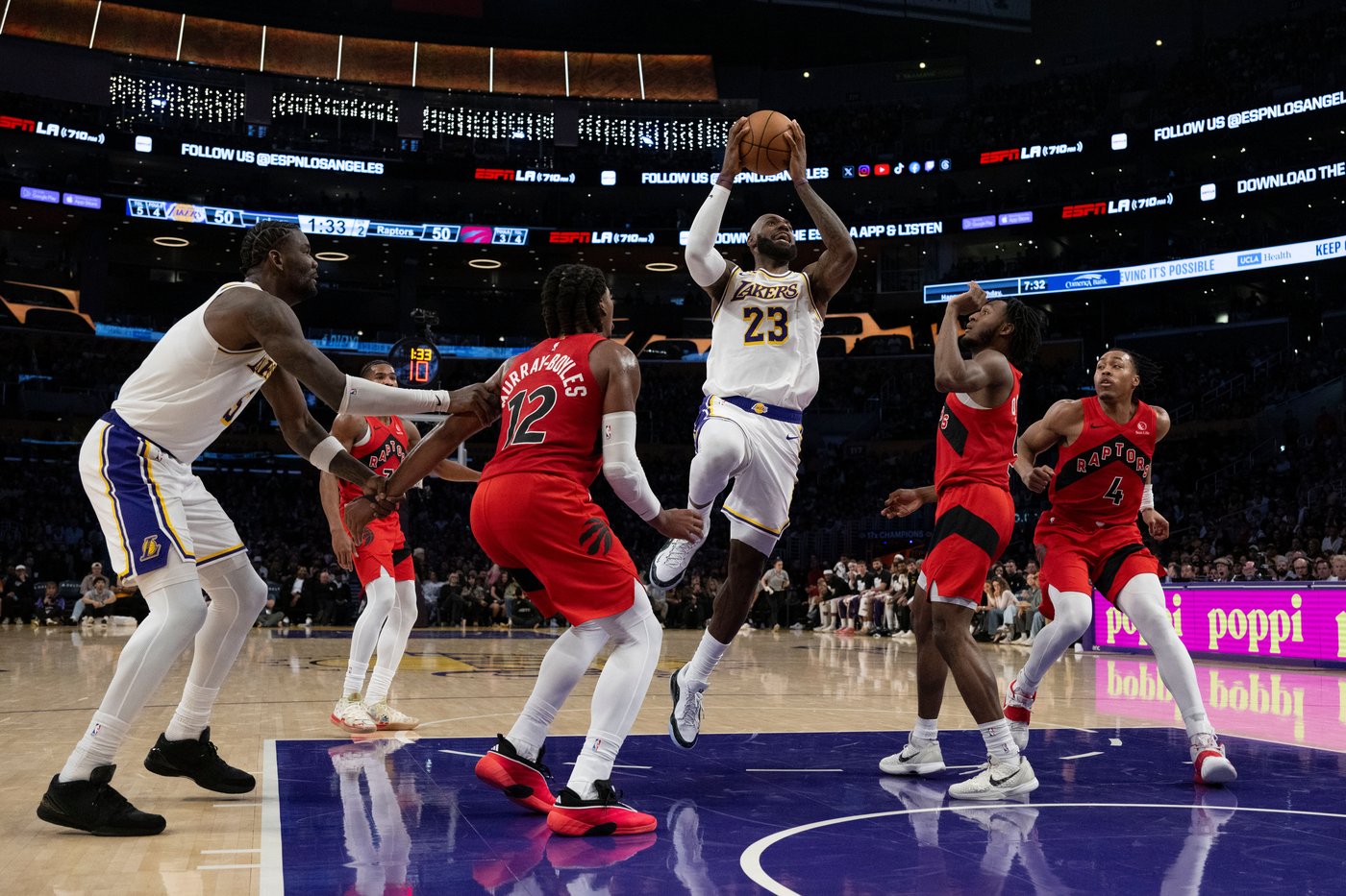 Luka, LeBron get Lakers back into form in 110-93 victory over Raptors | iNFOnews.ca Luka, LeBron get Lakers back into form in 110-93 victory over Raptors | iNFOnews.ca