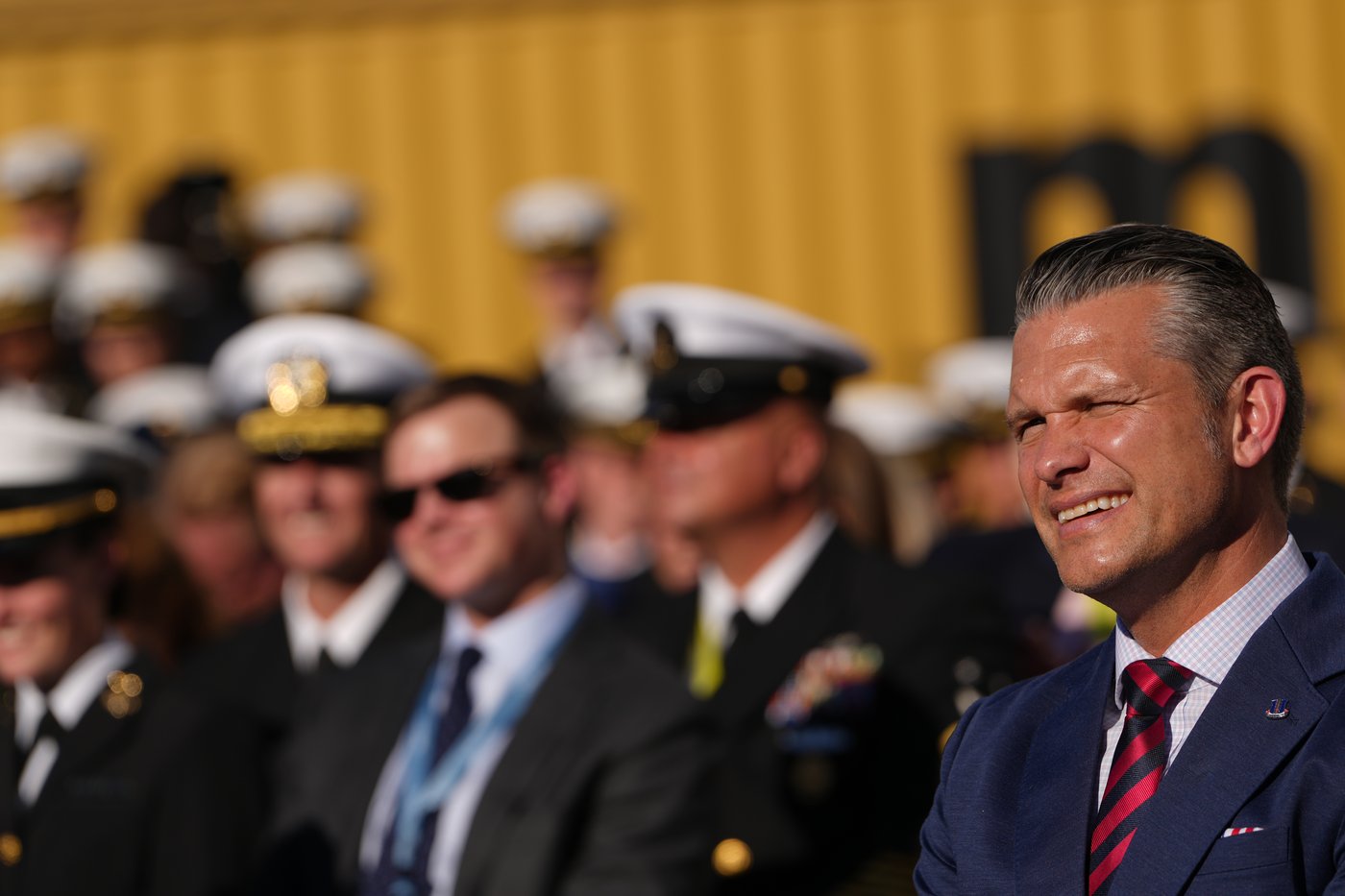 Hegseth visits the long-deployed USS Lincoln to bestow a top award before the ship returns home | iNFOnews.ca
