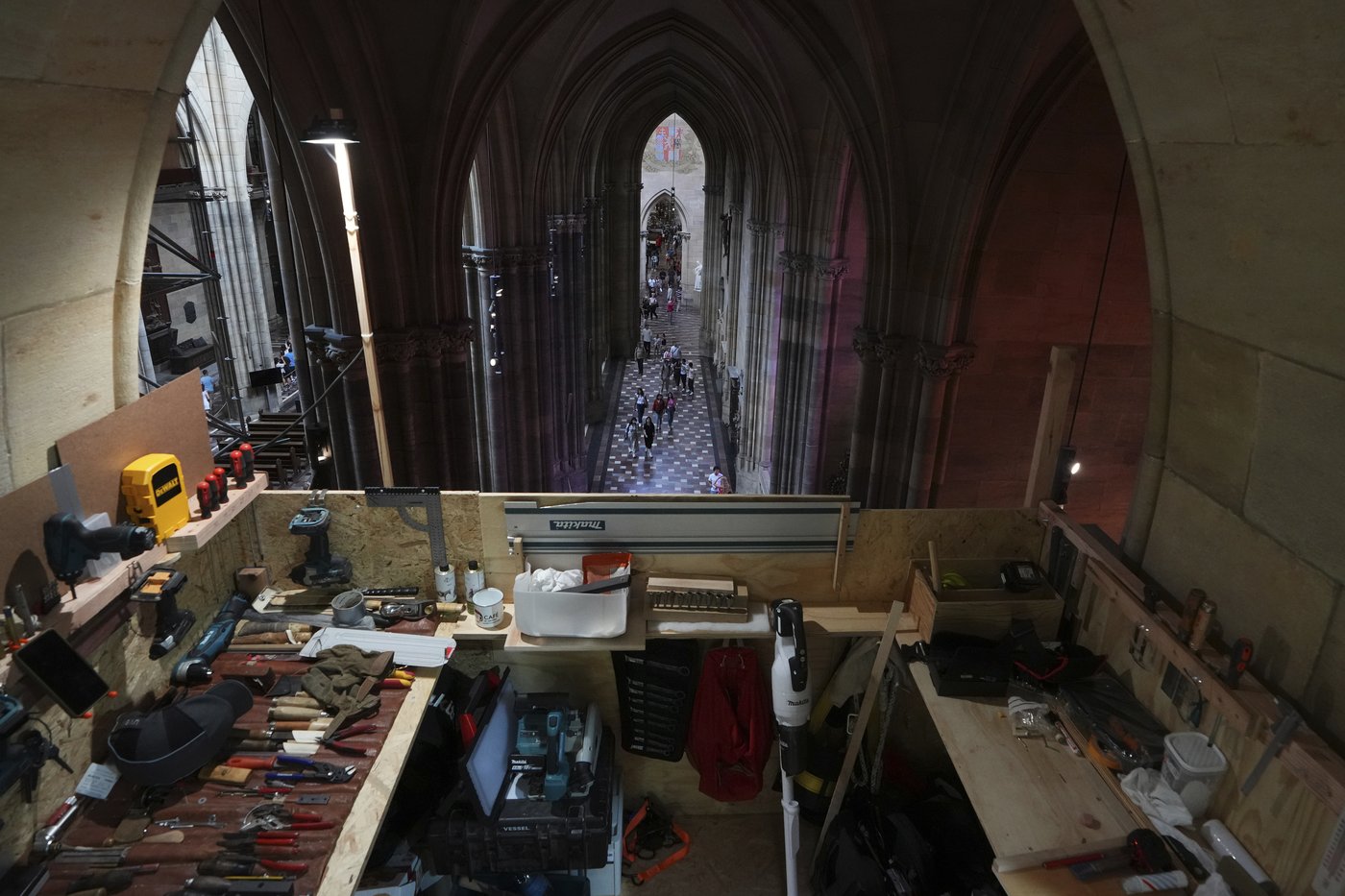 The 700-year-old Prague cathedral will get a new voice as an organ is nearly installed | iNFOnews.ca