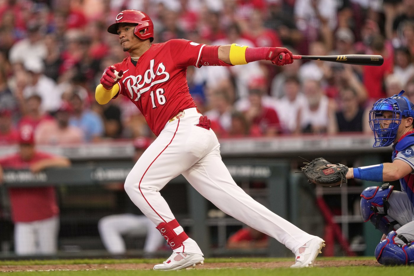 Steer's 2-run triple in 8th helps Reds beat Dodgers 5-2 after Ohtani's outing cut short | iNFOnews.ca