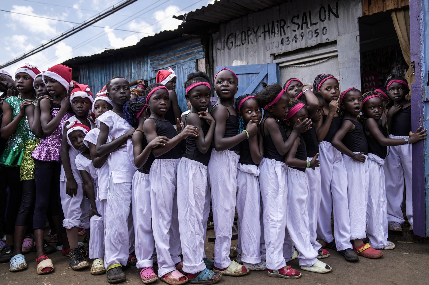 AP PHOTOS: Ballerinas turn one of Kenya's largest slums into a stage for a Christmas show | iNFOnews.ca