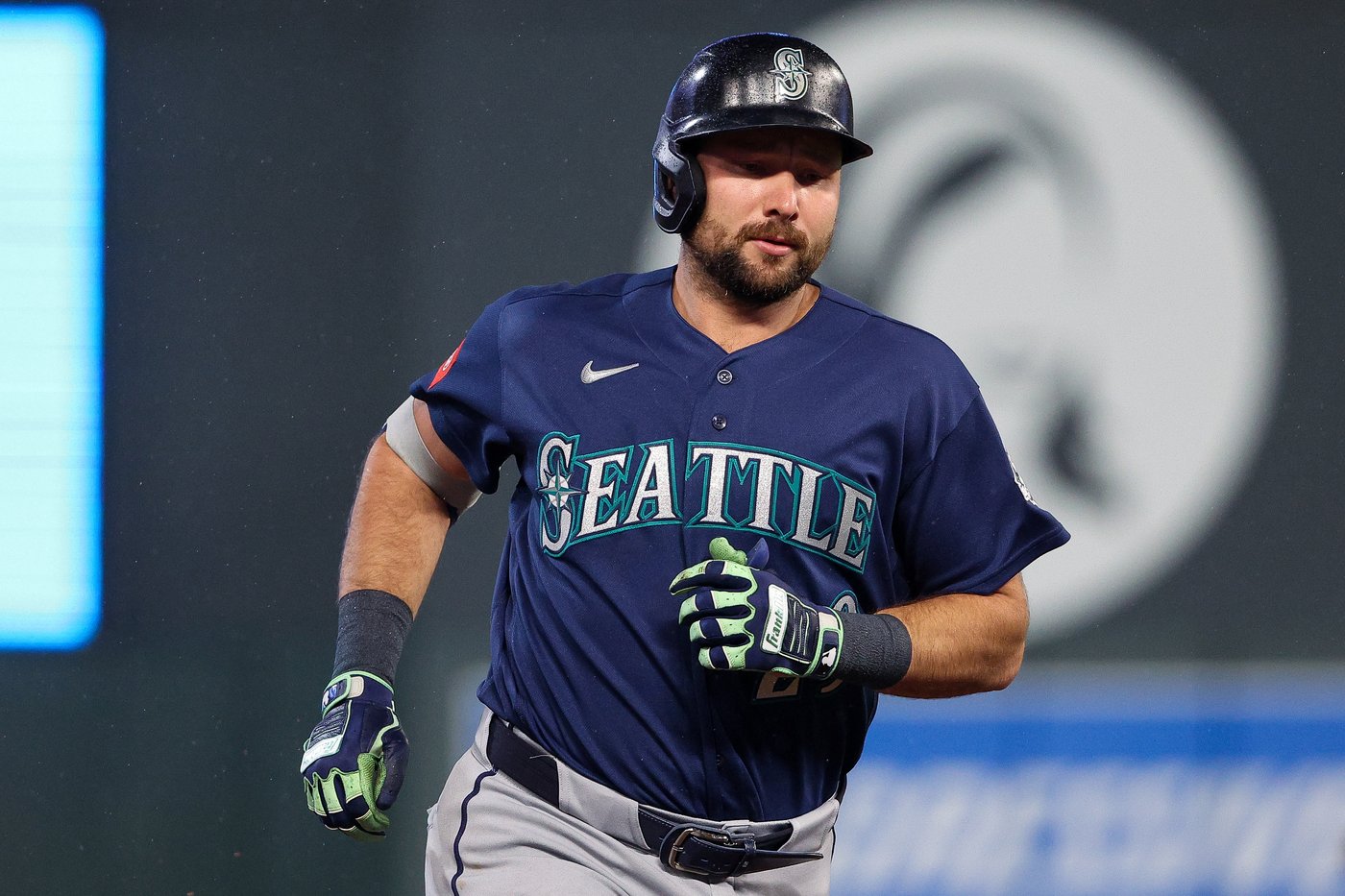 Mariners' Cal Raleigh back in the lineup | iNFOnews.ca