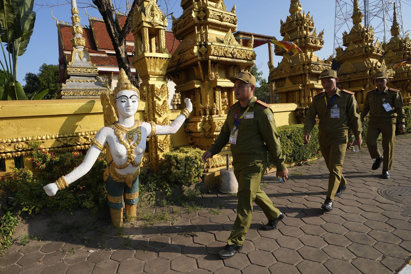 Southeast Asian defense chiefs meet in Laos as maritime disputes with China are flaring | iNFOnews.ca