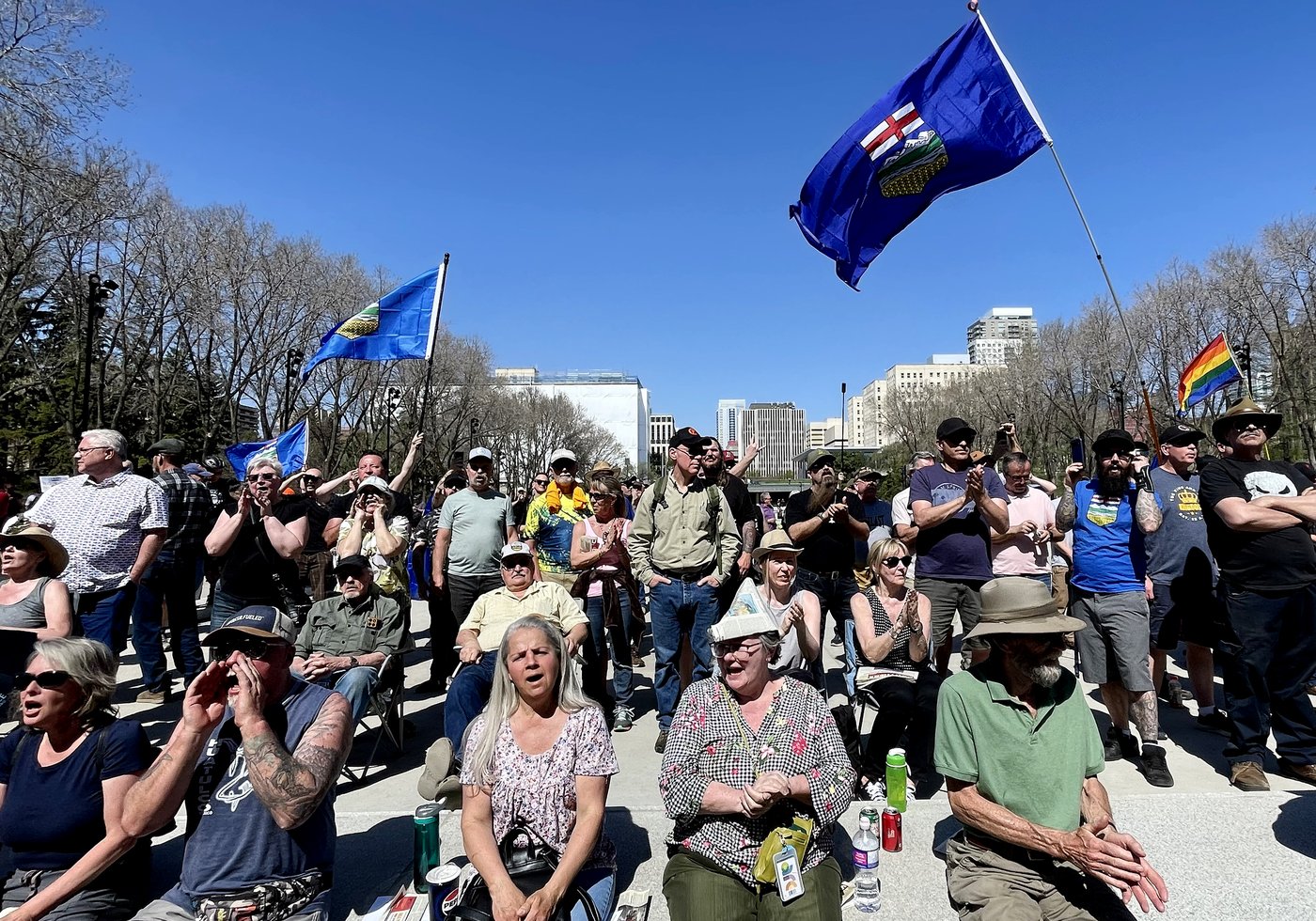 'Independent state?' Proposed referendum question approved on Alberta separation | iNFOnews.ca