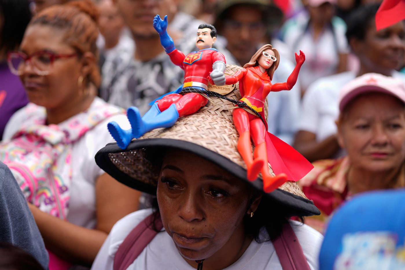 Photos of Venezuela the day after US forces captured President Nicolás Maduro | iNFOnews.ca