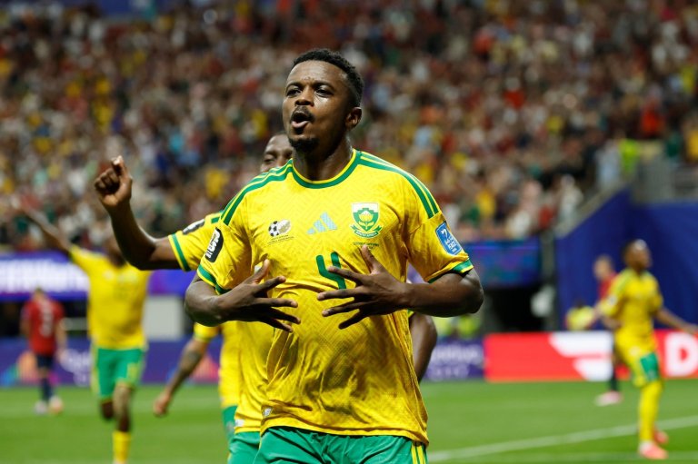 South Africa keeps its World Cup hopes alive with a 1-1 draw against the Czech Republic | iNFOnews.ca