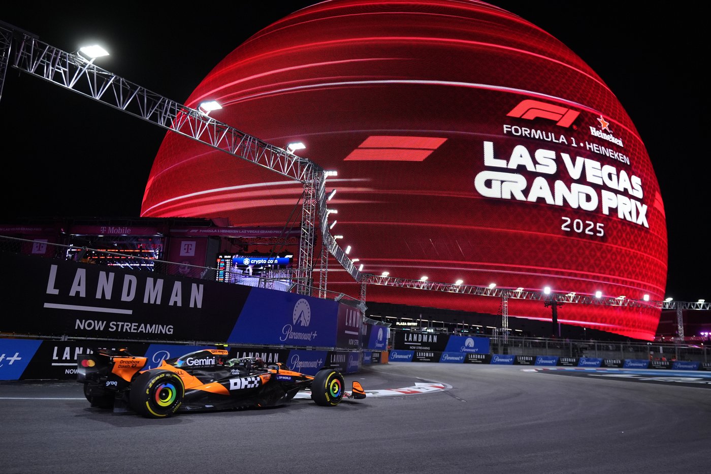 Las Vegas Grand Prix practice halted twice due to loose maintenance cover | iNFOnews.ca