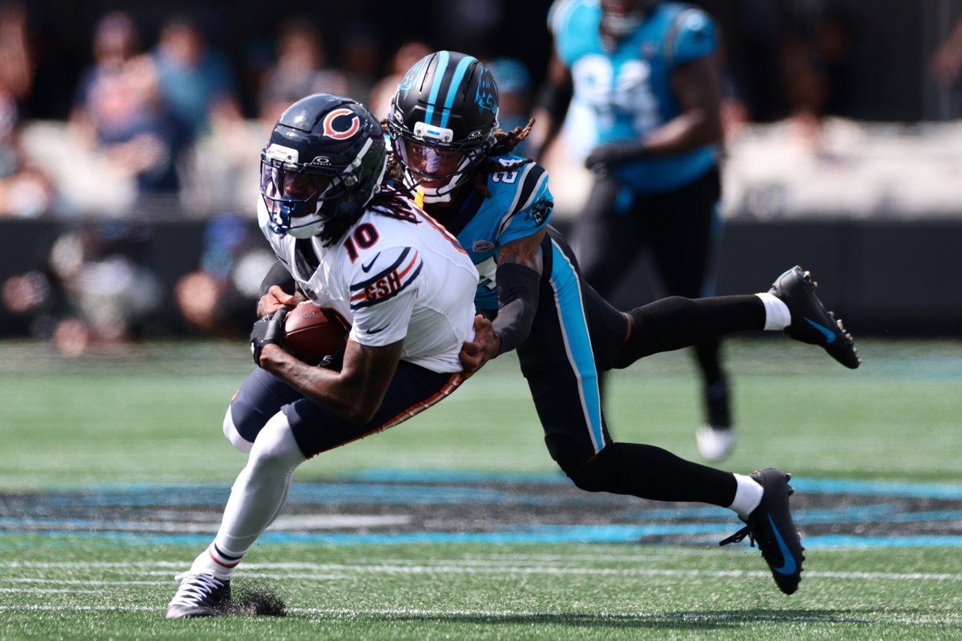 Bears score 59 points in opening win despite quiet days for a couple of Williams' top targets | iNFOnews.ca