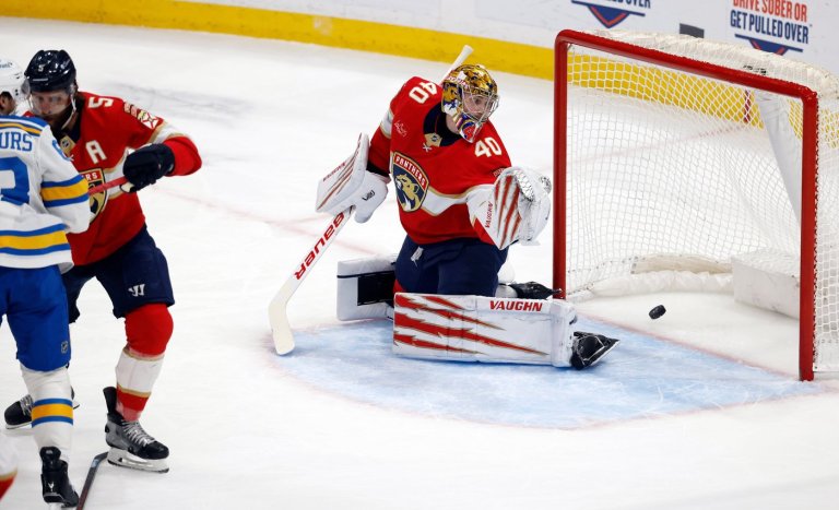 Neighbours and Thomas score twice to lead the Blues over the Panthers 6-2 | iNFOnews.ca