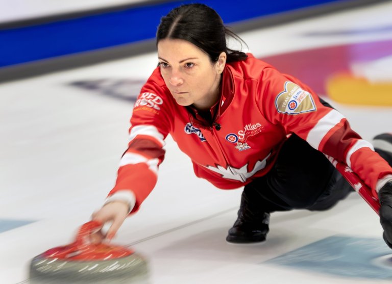 Einarson, Lawes both improve to 4-0 with wins at Scotties Tournament of Hearts | iNFOnews.ca