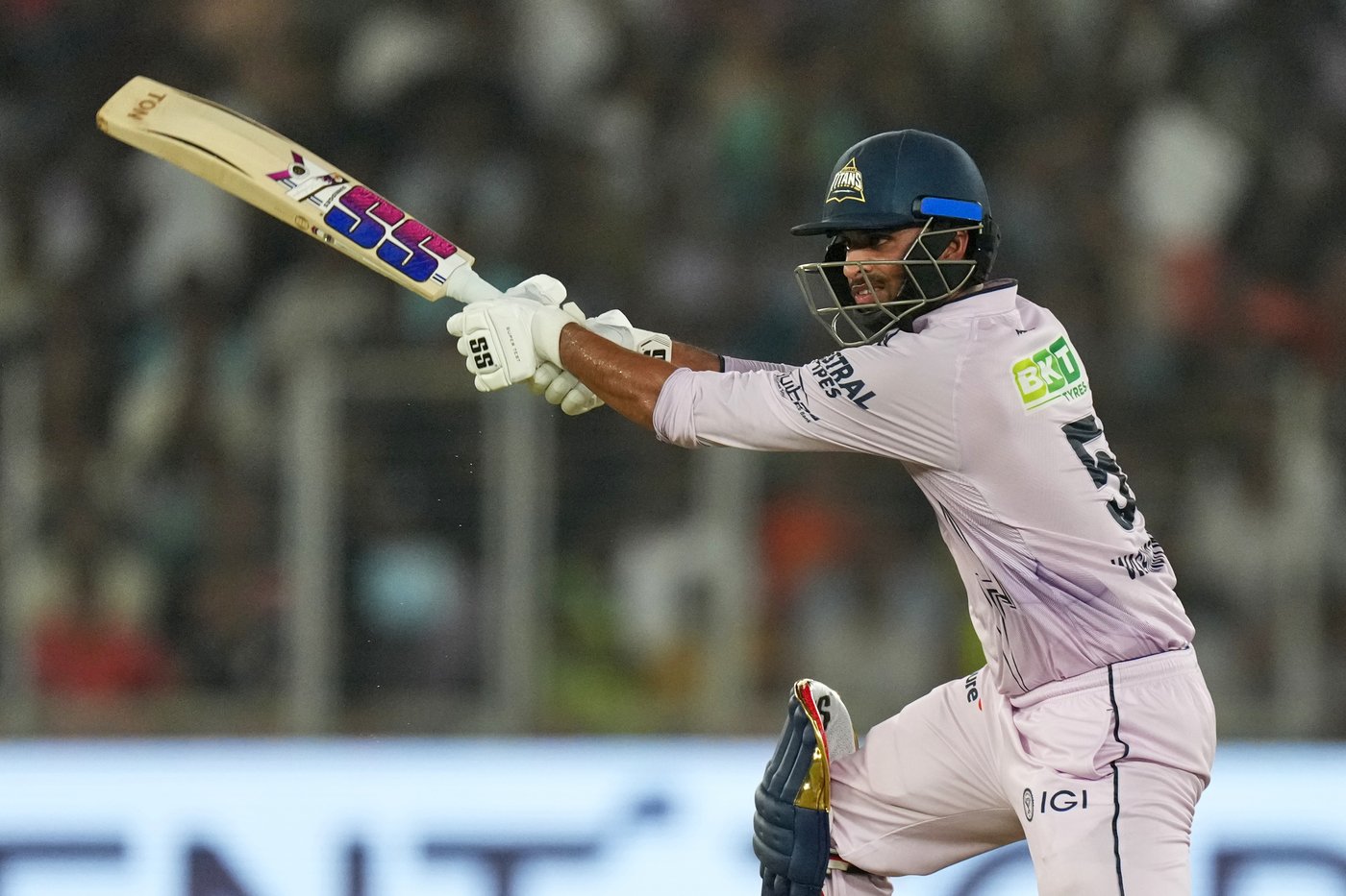 Gujarat pacers raze Hyderabad for 86 runs to go top of IPL | iNFOnews.ca Gujarat pacers raze Hyderabad for 86 runs to go top of IPL | iNFOnews.ca