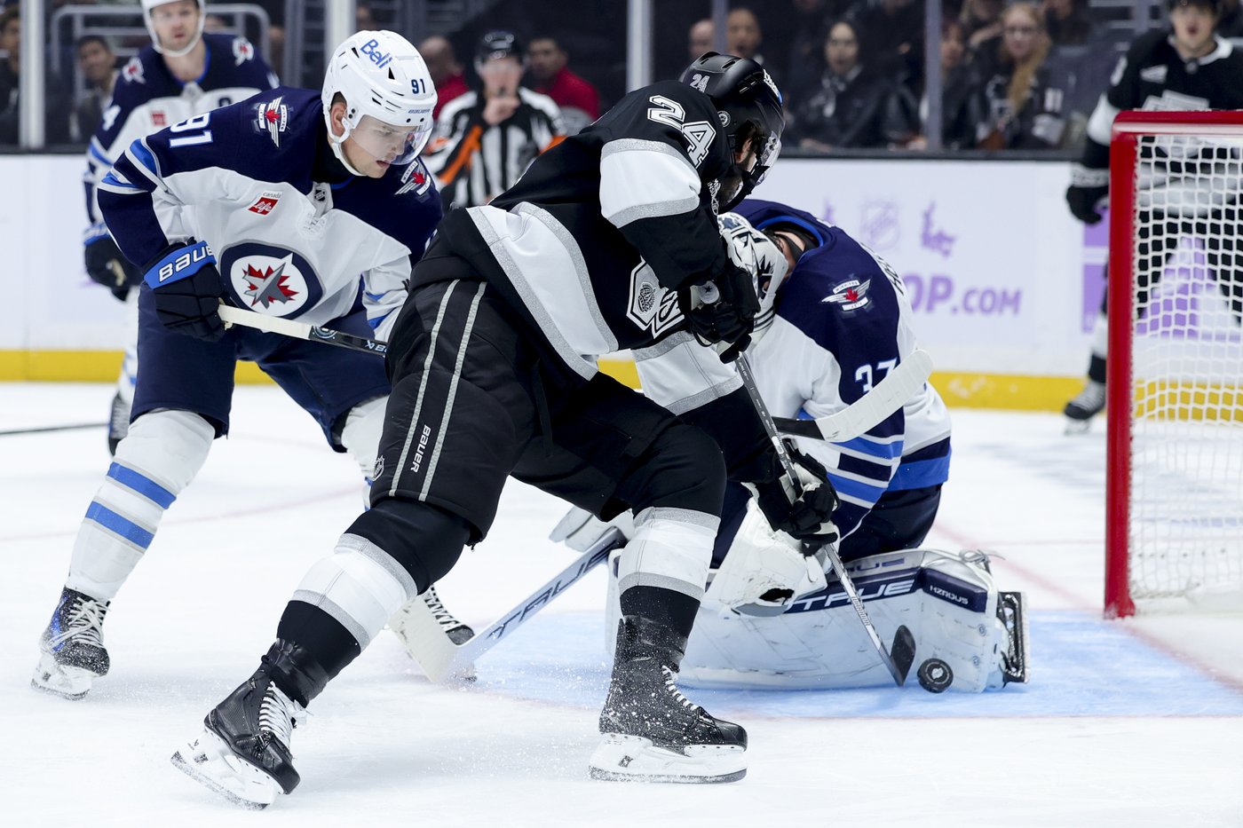 Kopitar, Rittich lead the Kings' rebound for a 4-1 win over NHL-leading Jets | iNFOnews.ca Kopitar, Rittich lead the Kings' rebound for a 4-1 win over NHL-leading Jets | iNFOnews.ca