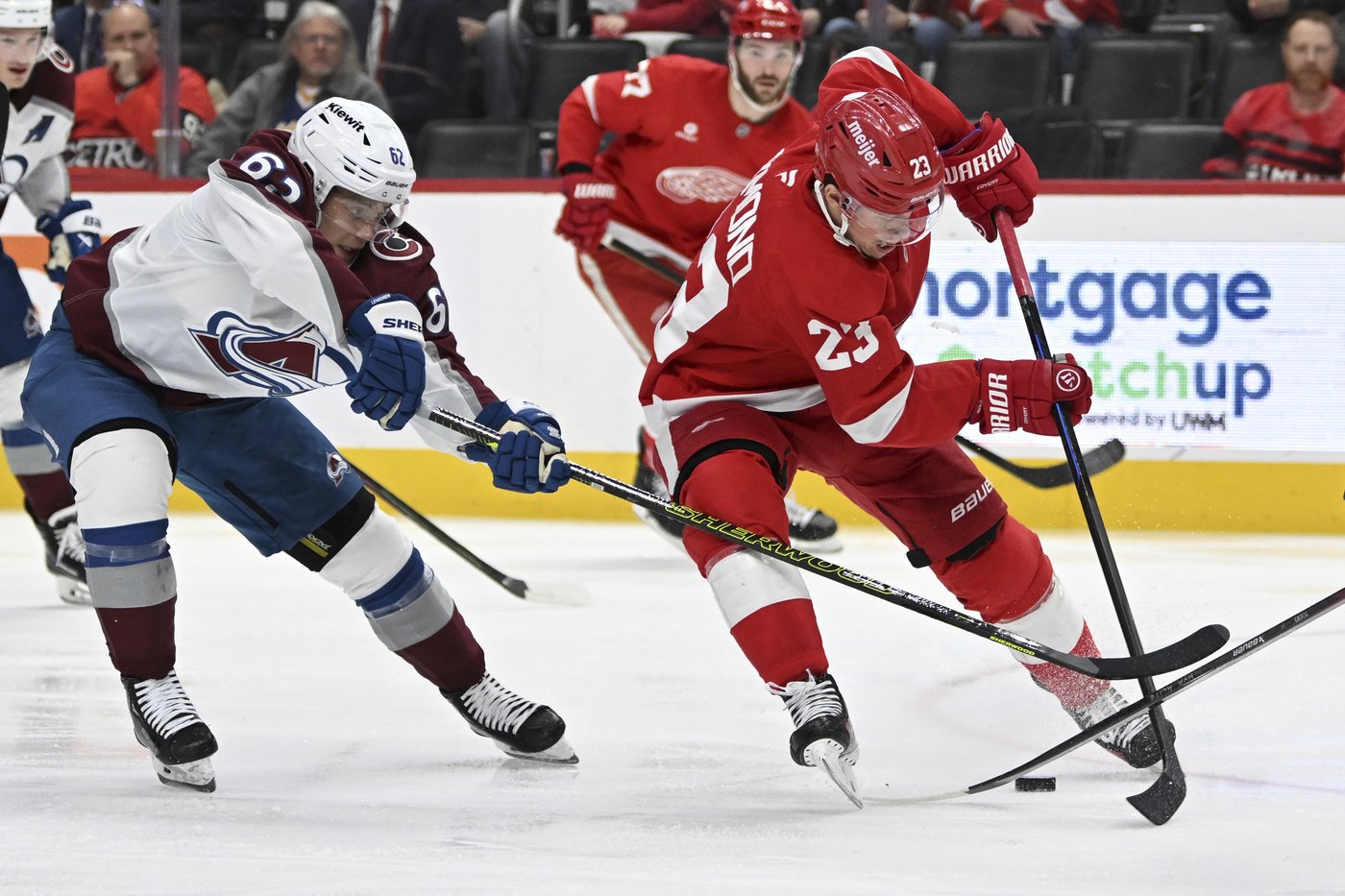 Nichushkin, Georgiev lead Avalanche to 2-1 win over slumping Red Wings | iNFOnews.ca Nichushkin, Georgiev lead Avalanche to 2-1 win over slumping Red Wings | iNFOnews.ca