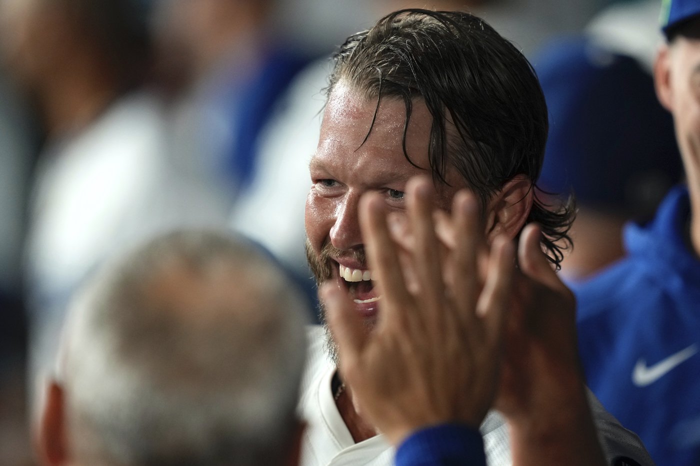 NL West race heats up as Dodgers tie Padres for lead | iNFOnews.ca NL West race heats up as Dodgers tie Padres for lead | iNFOnews.ca
