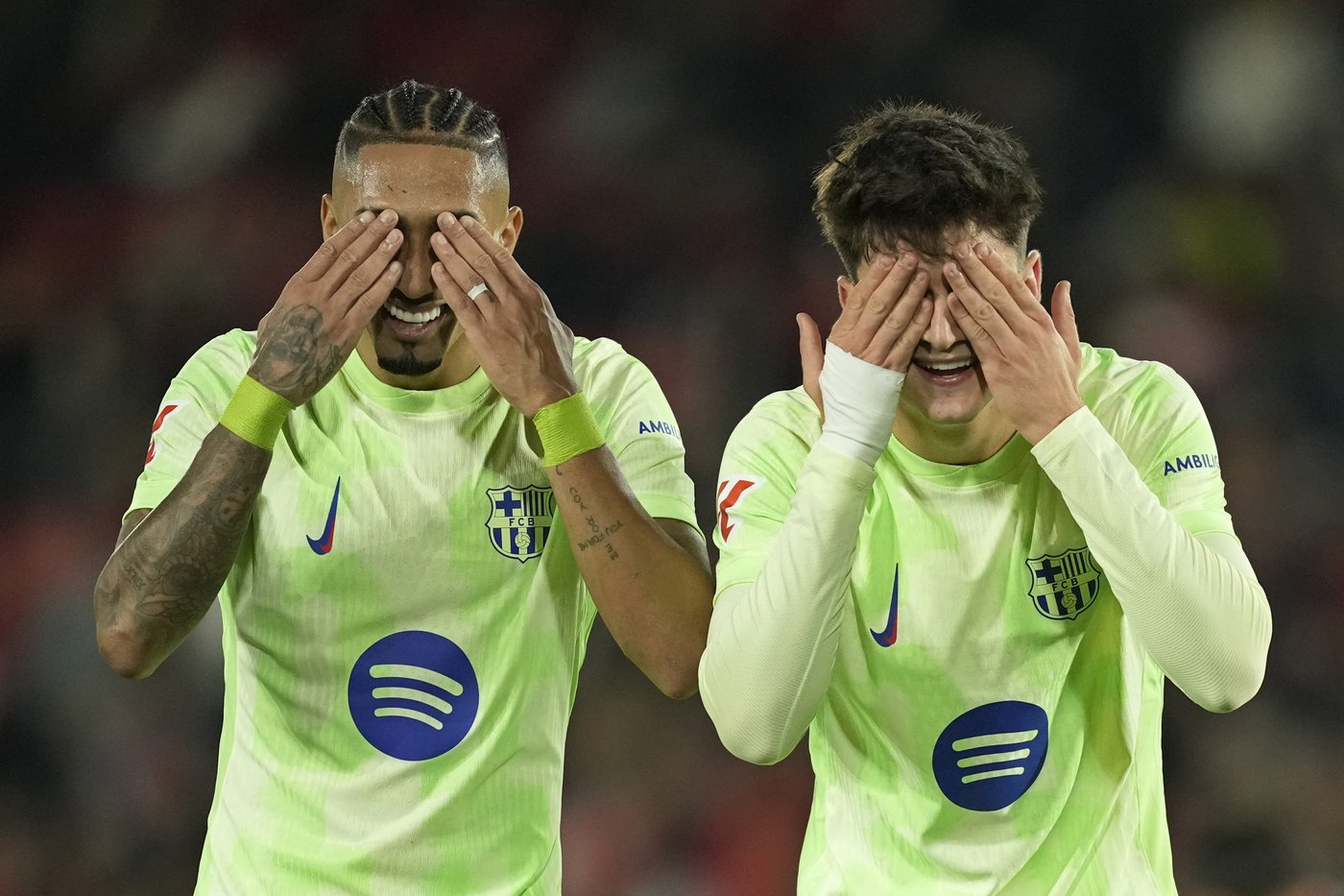 Raphinha scores 2 and Barcelona ends Spanish league slump with 5-1 rout of Mallorca | iNFOnews.ca Raphinha scores 2 and Barcelona ends Spanish league slump with 5-1 rout of Mallorca | iNFOnews.ca