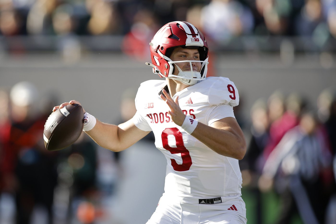 No. 8 Indiana hopes to keep perfect record and playoff hopes intact against Michigan | iNFOnews.ca