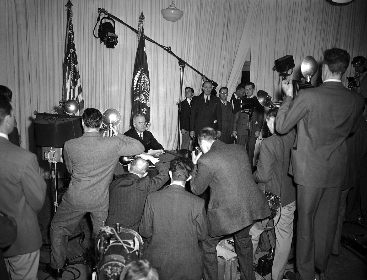 AP WAS THERE: Journalists chronicled the Nazi surrenders and end of World War II in Europe | iNFOnews.ca