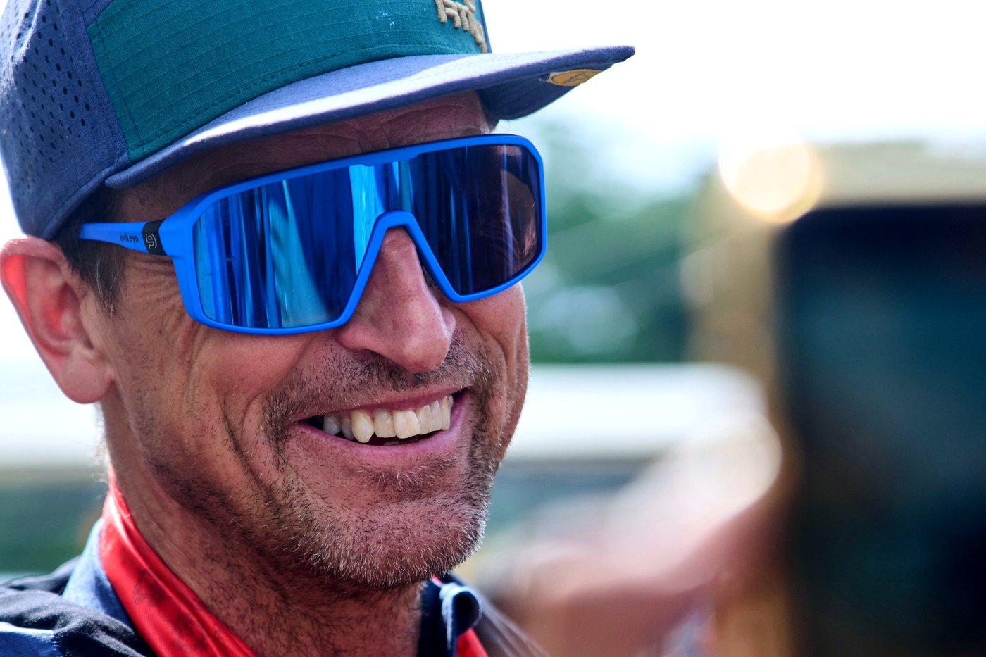 Guide Kenton Cool scales Everest for the 20th time and says not ready to quit yet | iNFOnews.ca