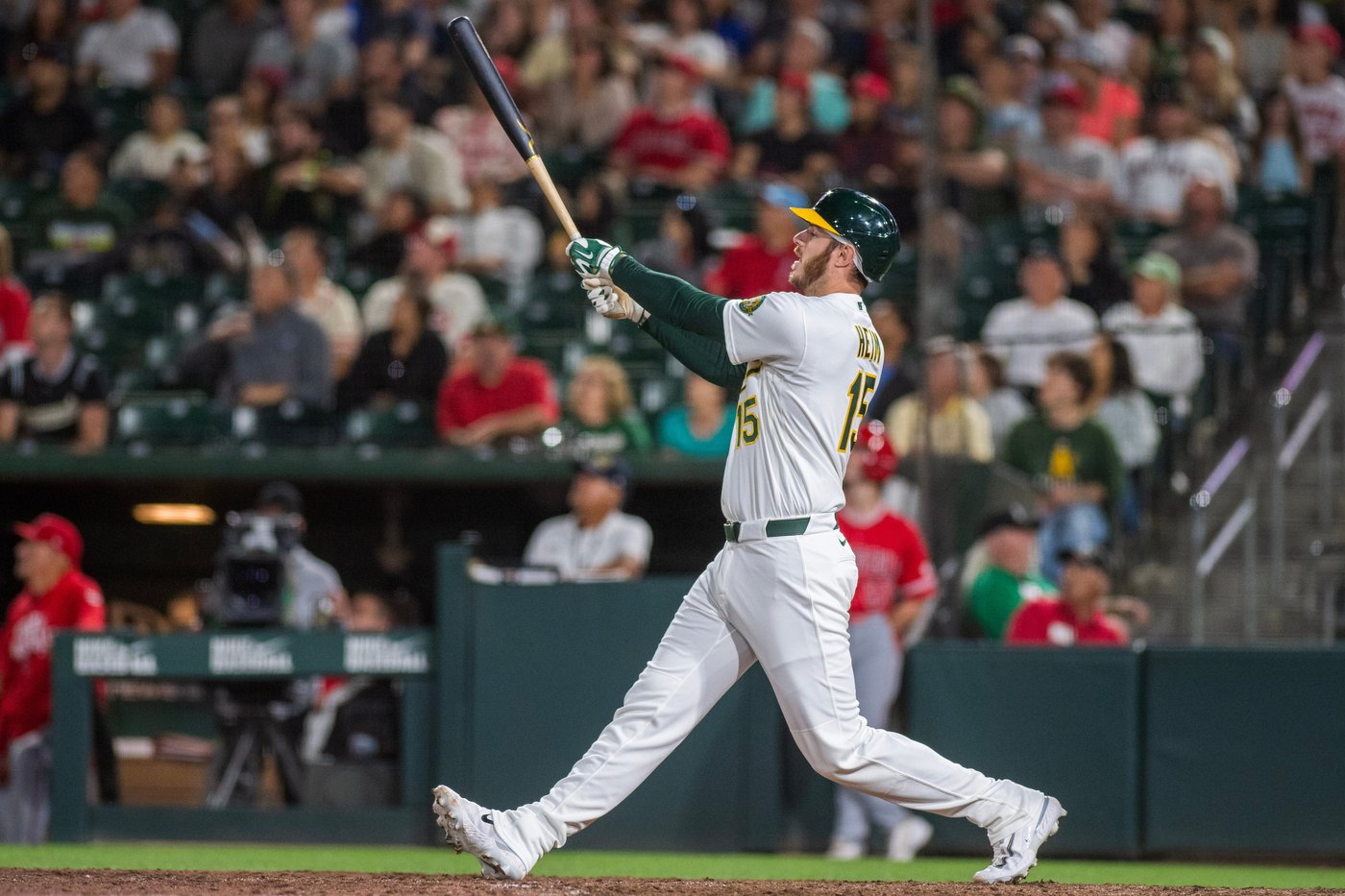 Heim's pinch-hit HR in 9th helps A's complete huge comeback for 12-11 win over Angels in 10 innings | iNFOnews.ca Heim's pinch-hit HR in 9th helps A's complete huge comeback for 12-11 win over Angels in 10 innings | iNFOnews.ca