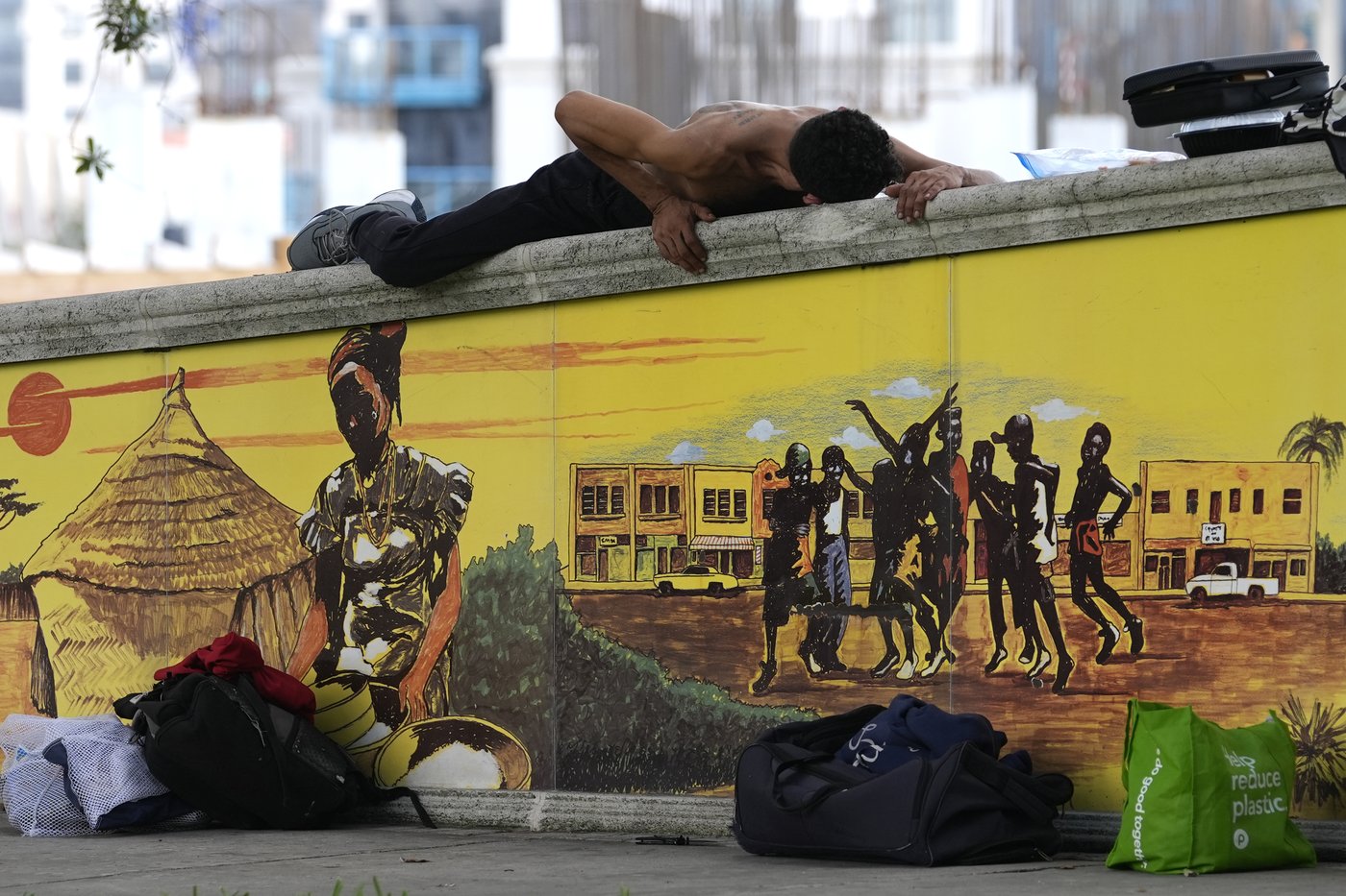 Florida enacts tough law to get homeless off the streets, leaving cities and counties scrambling | iNFOnews.ca