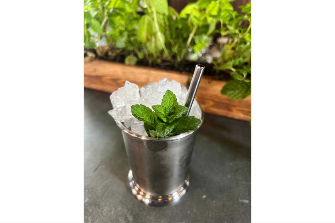 Stir well, slap lightly. Tips for making a mint julep worthy of the Kentucky Derby | iNFOnews.ca