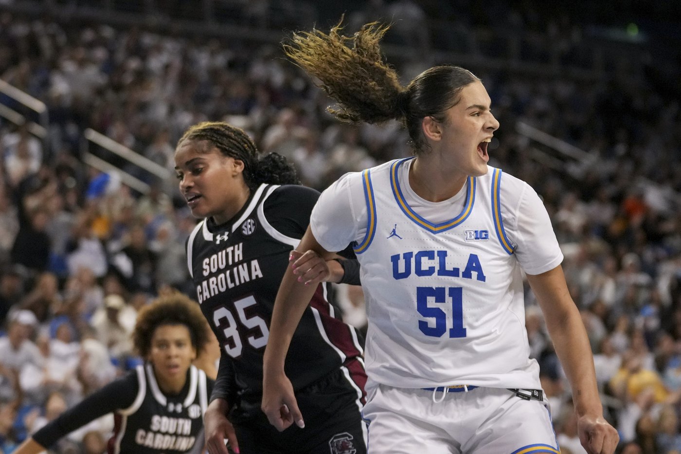 UCLA women looking for more after upsetting South Carolina. First win over No. 1 team in 21 tries | iNFOnews.ca UCLA women looking for more after upsetting South Carolina. First win over No. 1 team in 21 tries | iNFOnews.ca