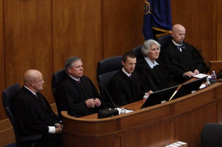 Abortion is illegal again in North Dakota after court reverses a judge's earlier decision | iNFOnews.ca