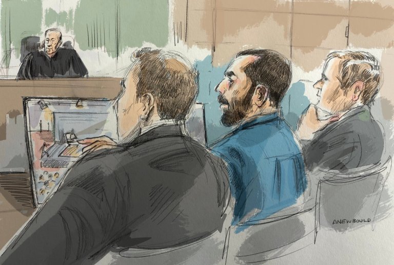 Defendant in Salman Rushdie stabbing declines to testify in terrorism trial | iNFOnews.ca