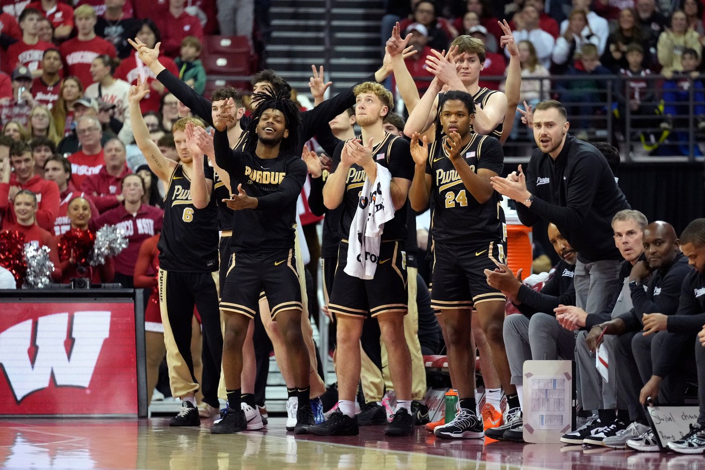 Braden Smith sets Big Ten's career assists record as No. 5 Purdue defeats Wisconsin 89-73 | iNFOnews.ca