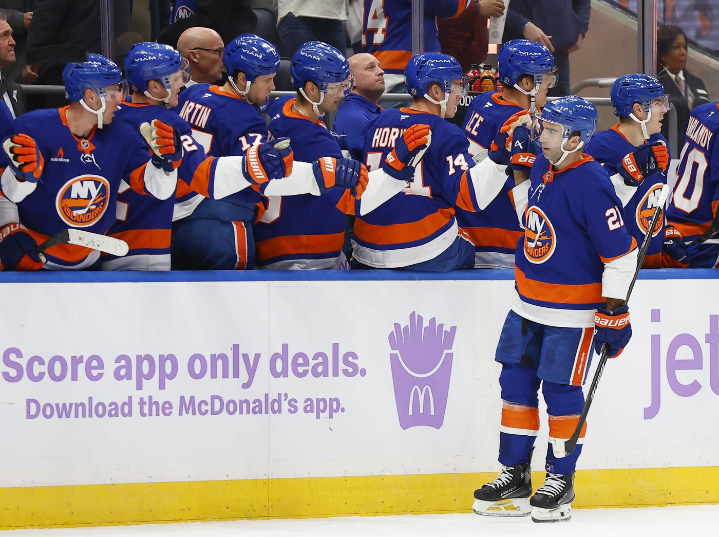 Palmieri, Nelson lead Islanders to 3-1 win over Blues to end three-game skid | iNFOnews.ca
