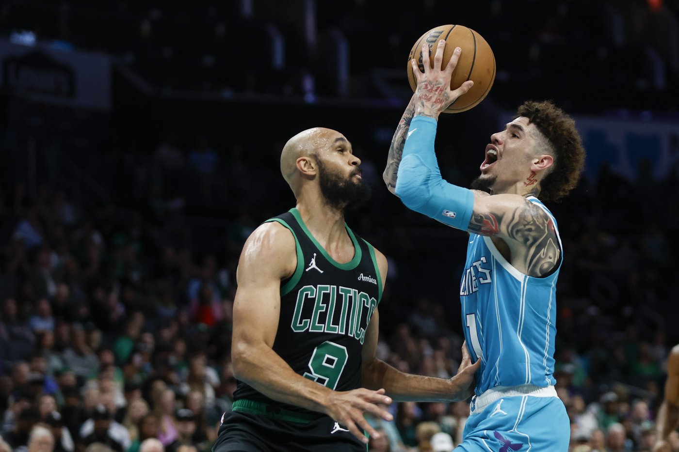 Tatum scores 32, Celtics pull away to beat Hornets 124-109 after 2 Charlotte players ejected | iNFOnews.ca Tatum scores 32, Celtics pull away to beat Hornets 124-109 after 2 Charlotte players ejected | iNFOnews.ca