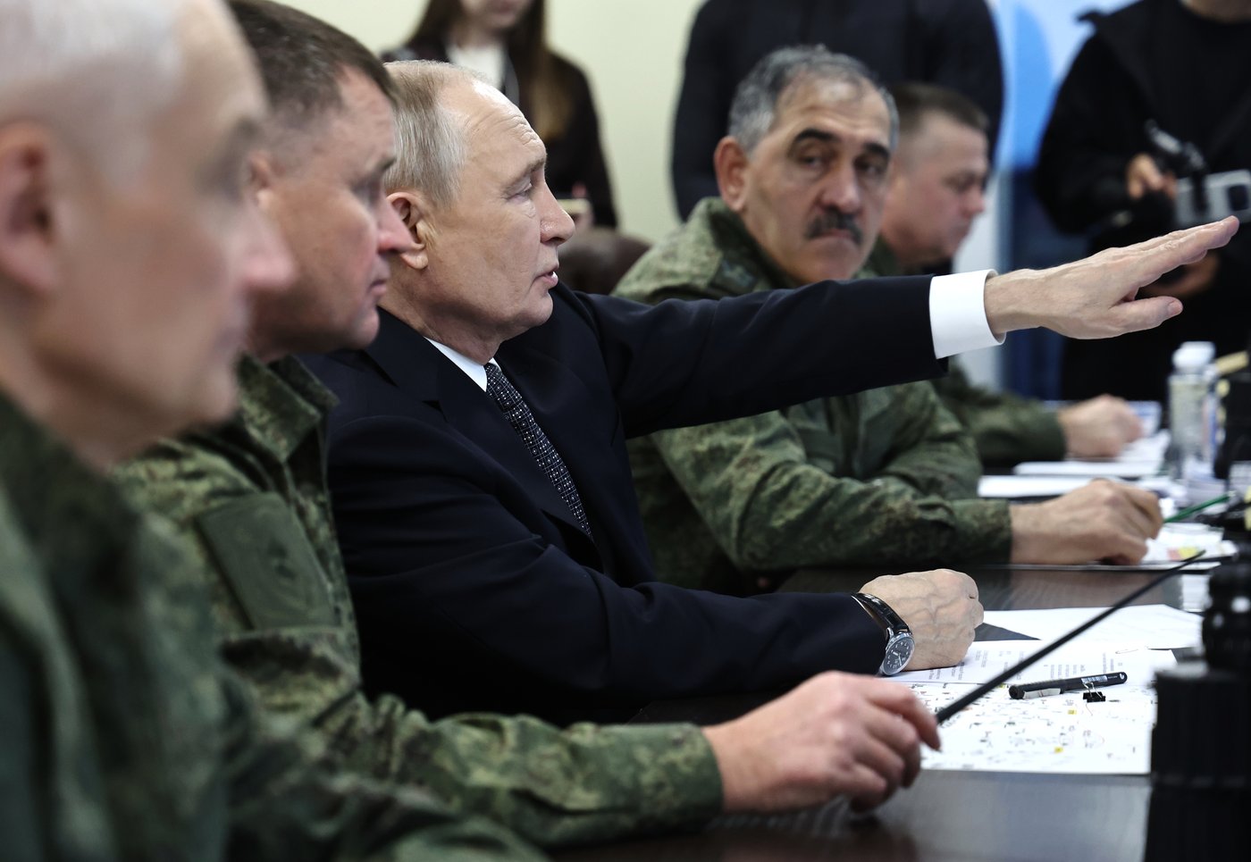 Putin observes military drills in the Urals involving troops from China and other nations | iNFOnews.ca