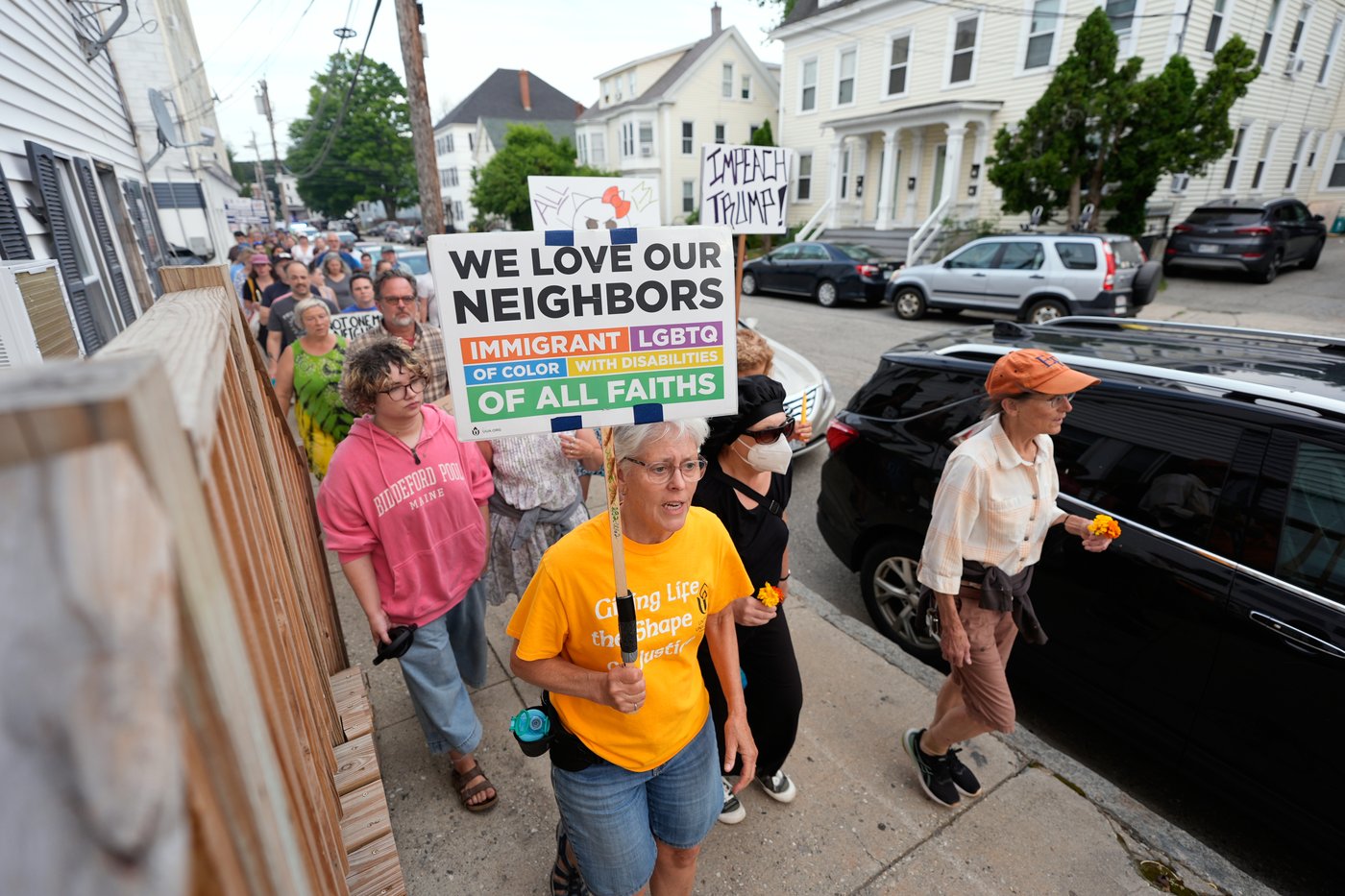 Maine protests after ICE fatally shoots a motorist, in photos | iNFOnews.ca